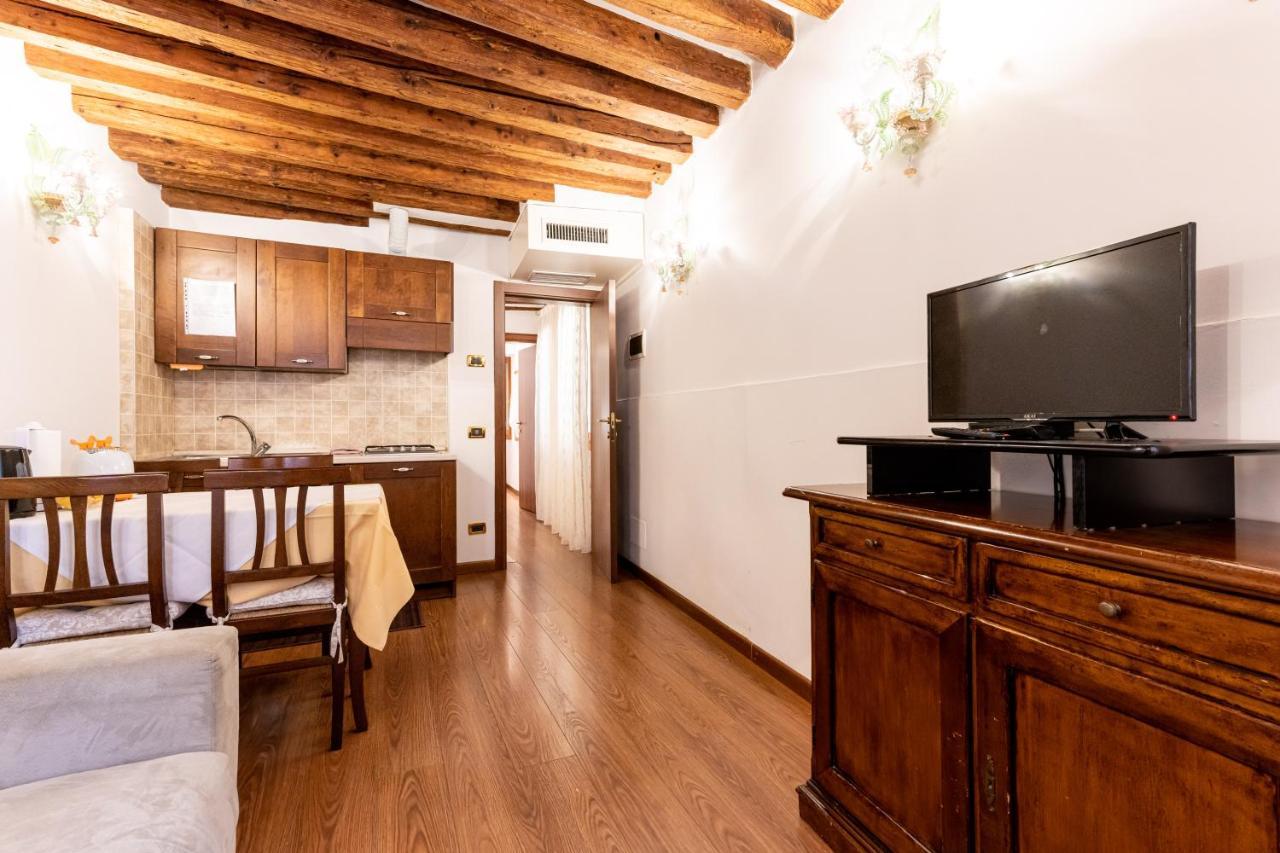 Apartament Ca' Pinelli Wenecja Zewnętrze zdjęcie