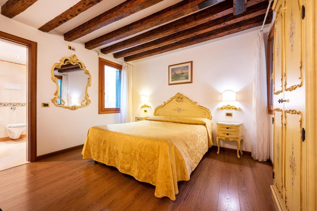 Apartament Ca' Pinelli Wenecja Zewnętrze zdjęcie