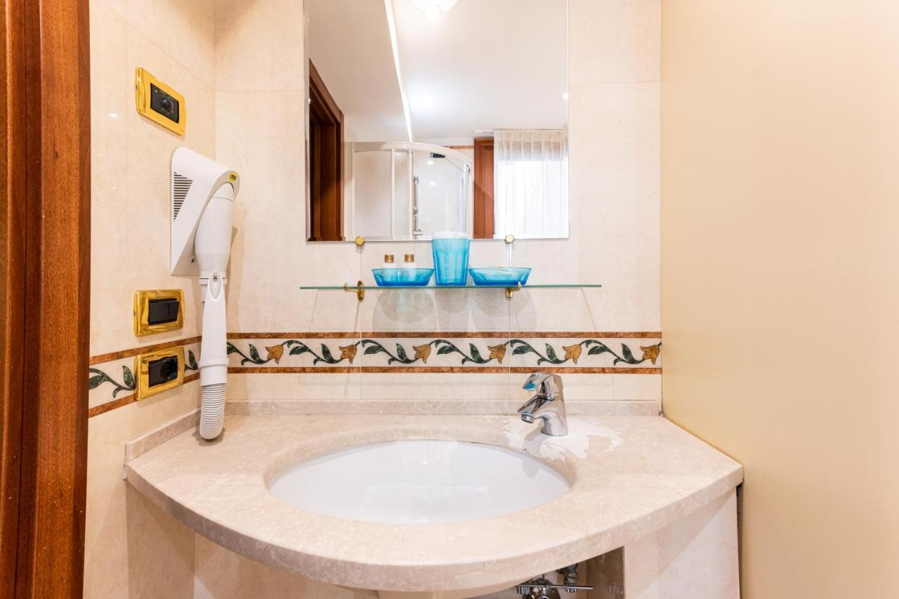 Apartament Ca' Pinelli Wenecja Zewnętrze zdjęcie