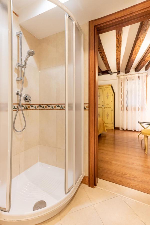 Apartament Ca' Pinelli Wenecja Zewnętrze zdjęcie